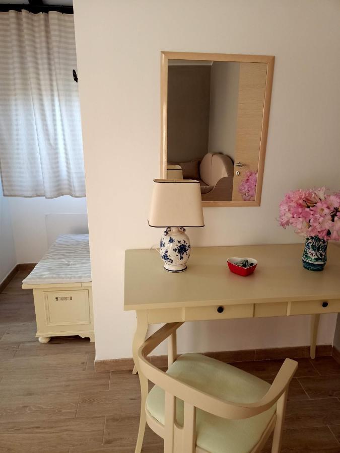 Sara Falconara Couette-café Licata